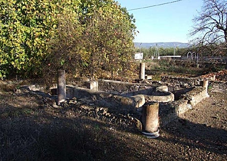 Imagen secundaria 1 - Arriba, el Nilo del Igabrum. Debajo. la Villa del Mitra. A la derecha, el Cerro de la Merced