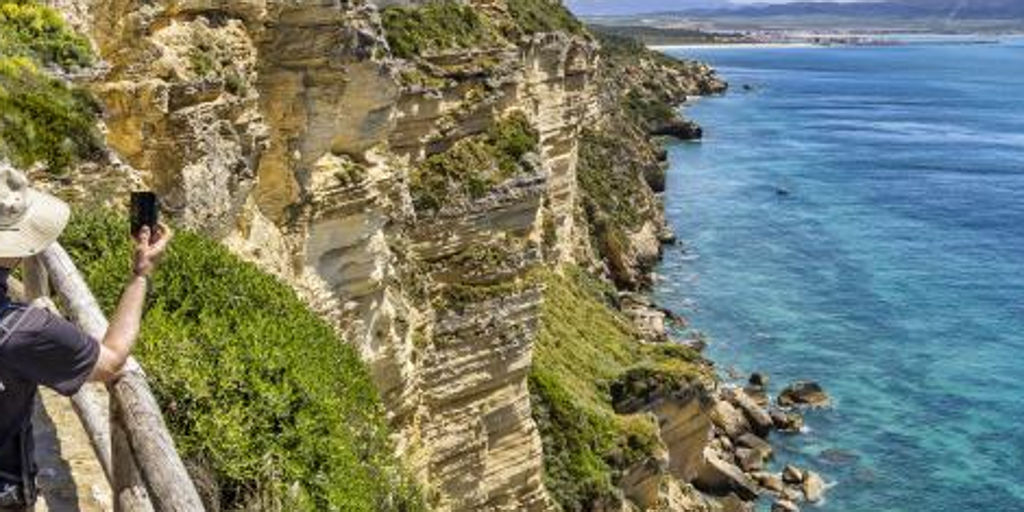 Estas son las mejores rutas para hacer senderismo en Andalucía con el reconocimiento de Sendero Azul