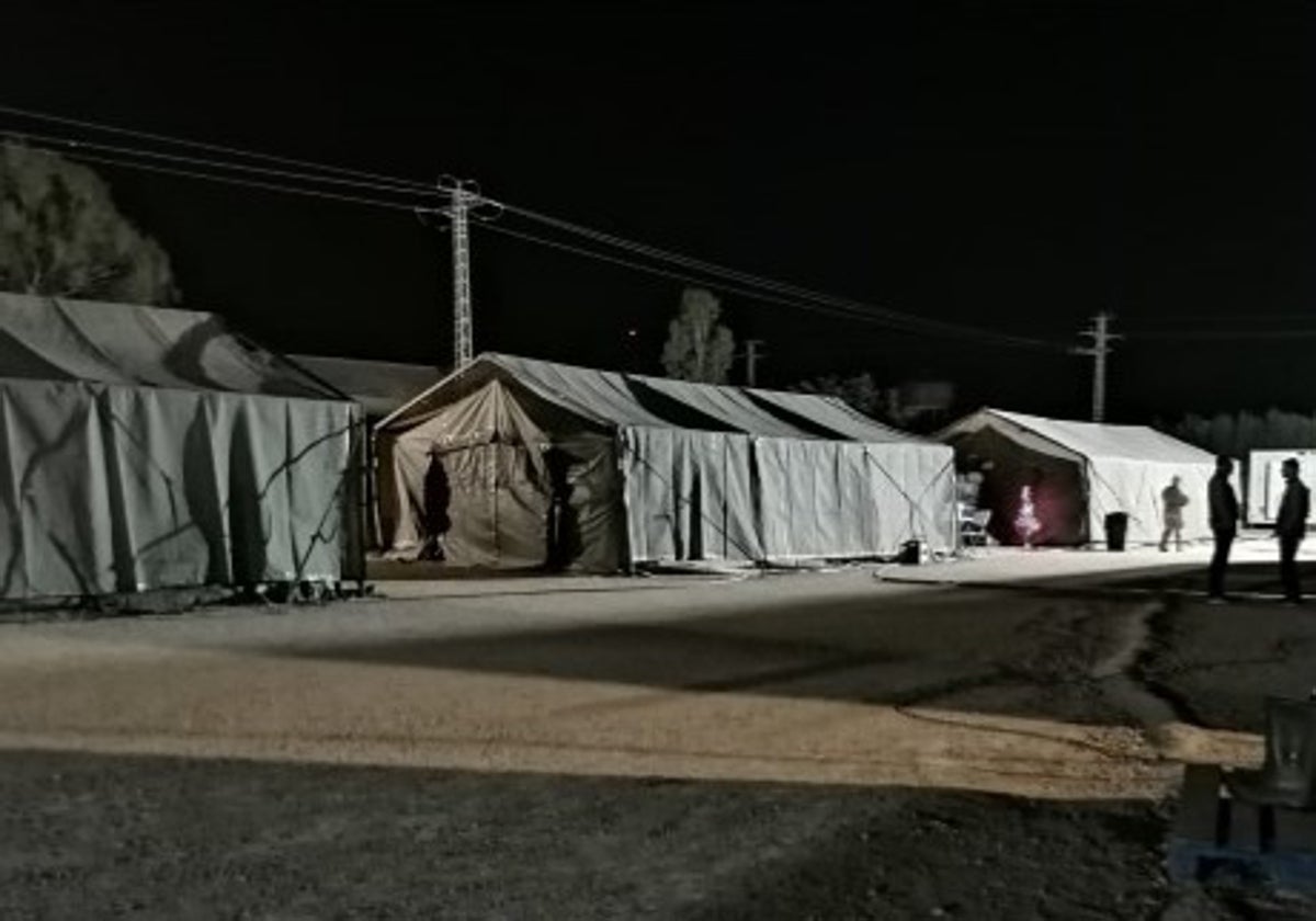 Foto difundida por la Asociación de Tropa y Marinería Española (ATME) de un campamento de militares desplegados en la zona de la dana en Valencia