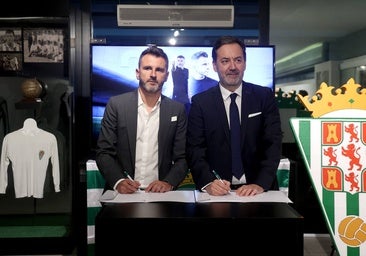 La deseada renovación de Iván Ania con el Córdoba CF, en imágenes