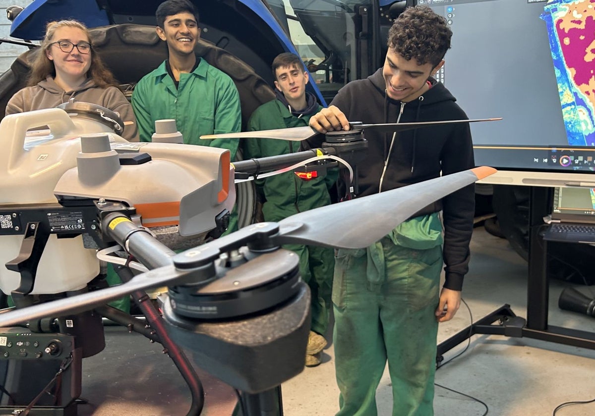 Los drones fueron los protagonistas del proyecto presentado por el CIFP Río Tormes