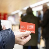 Madrid avisa que las rebajas en el transporte público se quedan el en aire al decaer la Ley Ómnibus