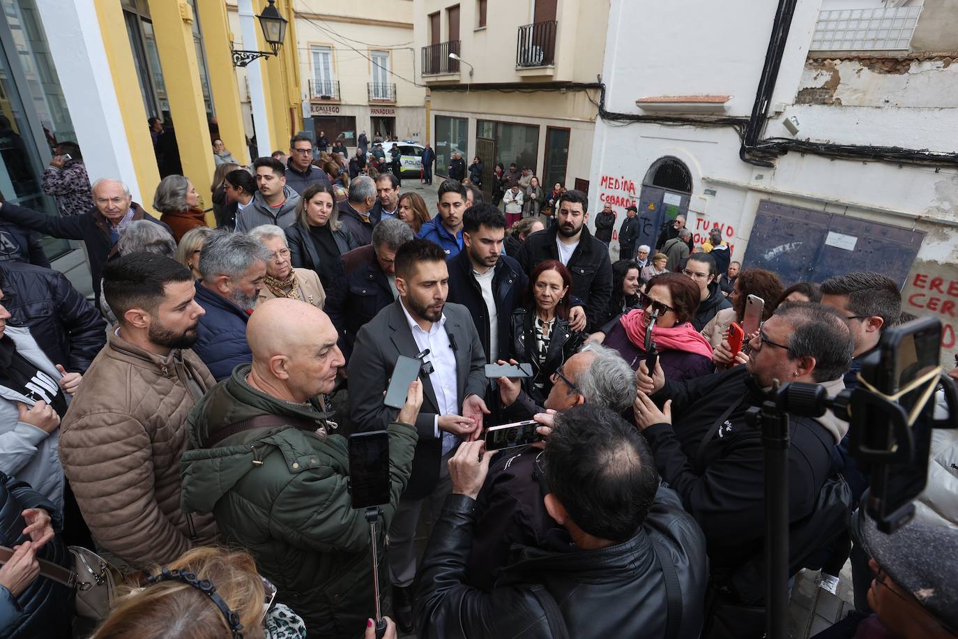 En imágenes, la moción de censura en Peñarroya-Pueblonuevo