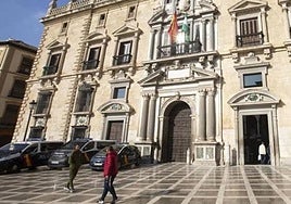 Ocho años de prisión por secuestrar y maltratar  a su pareja en Cádiz con normas del credo talibán