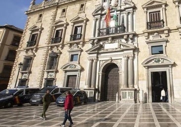 Fachada del edificio del TSJA, con sede en Granada