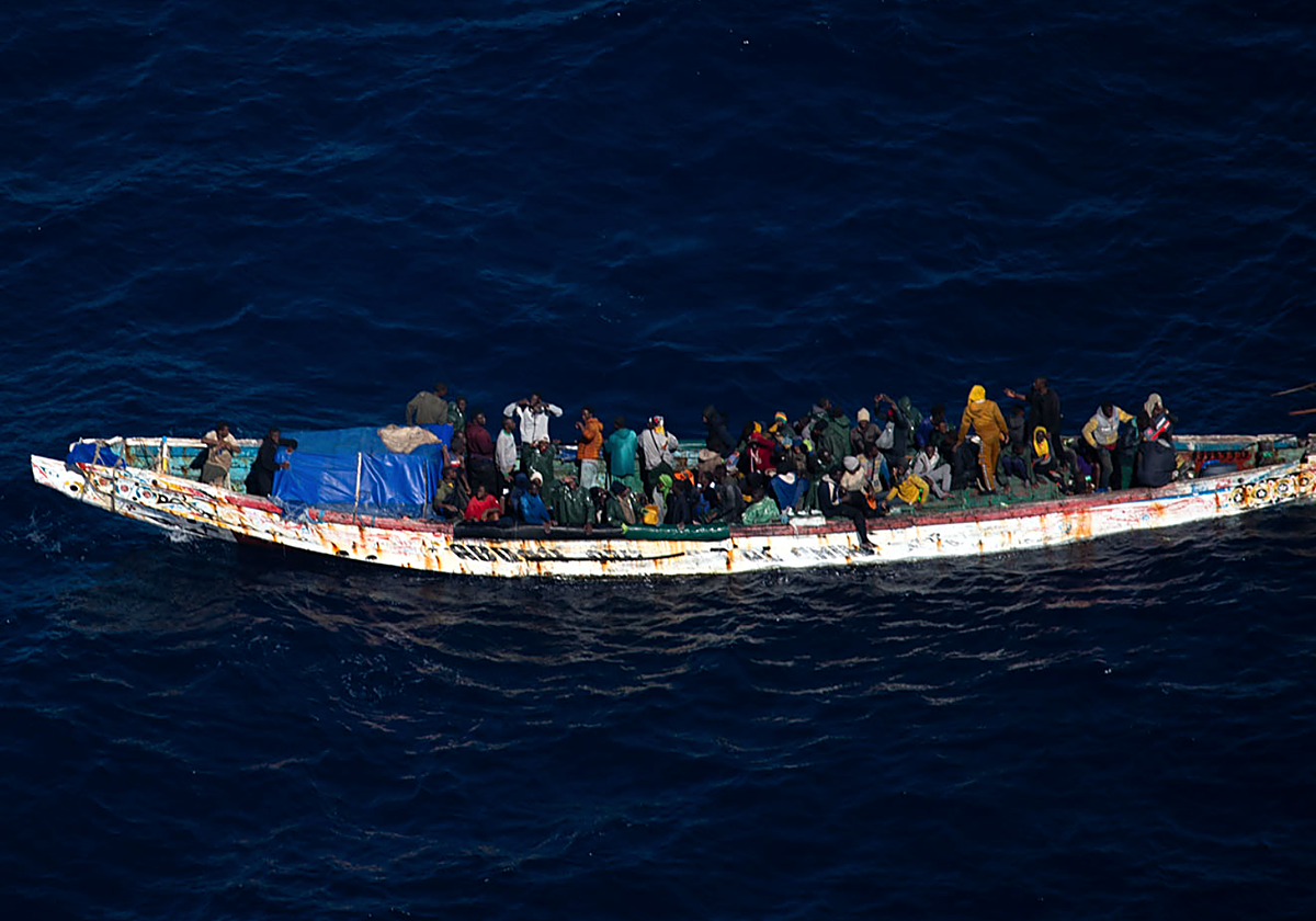 Cayuco localizado al sur de Gran Canaria en la tarde de ayer