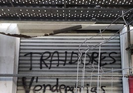 Atacan la sede del PSOE de Burgos con pintadas de «traidores y vendepatrias»