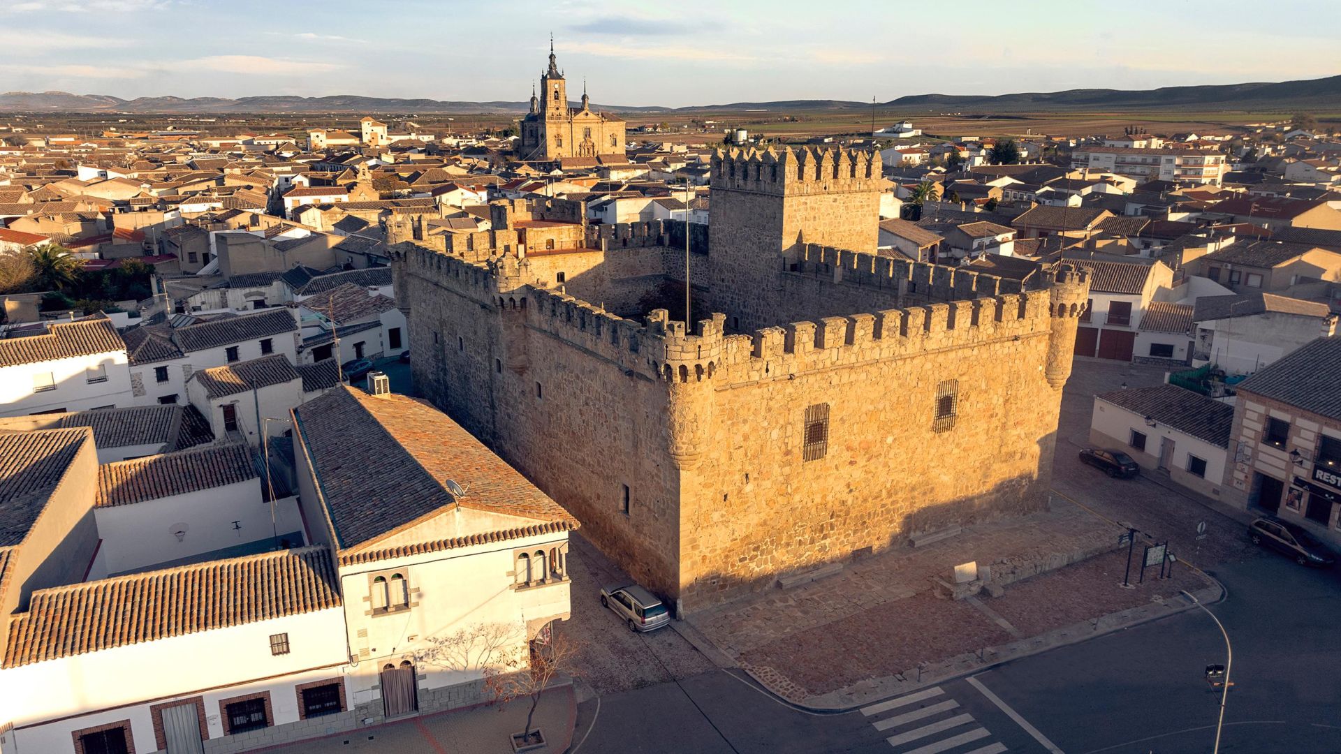 Un impresionante castillo abrirá sus puertas el 1 de febrero con visita teatralizada y cata de vinos