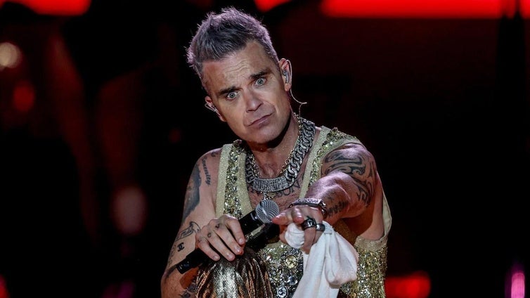 Málaga recibe a Robbie Williams con un concierto para tres cruceros de lujo