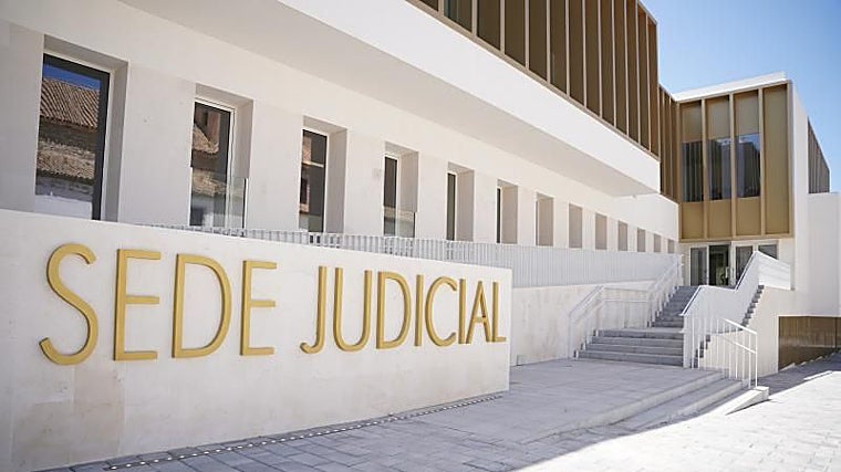 Nueva sede judicial de Lucena en una imagen reciente