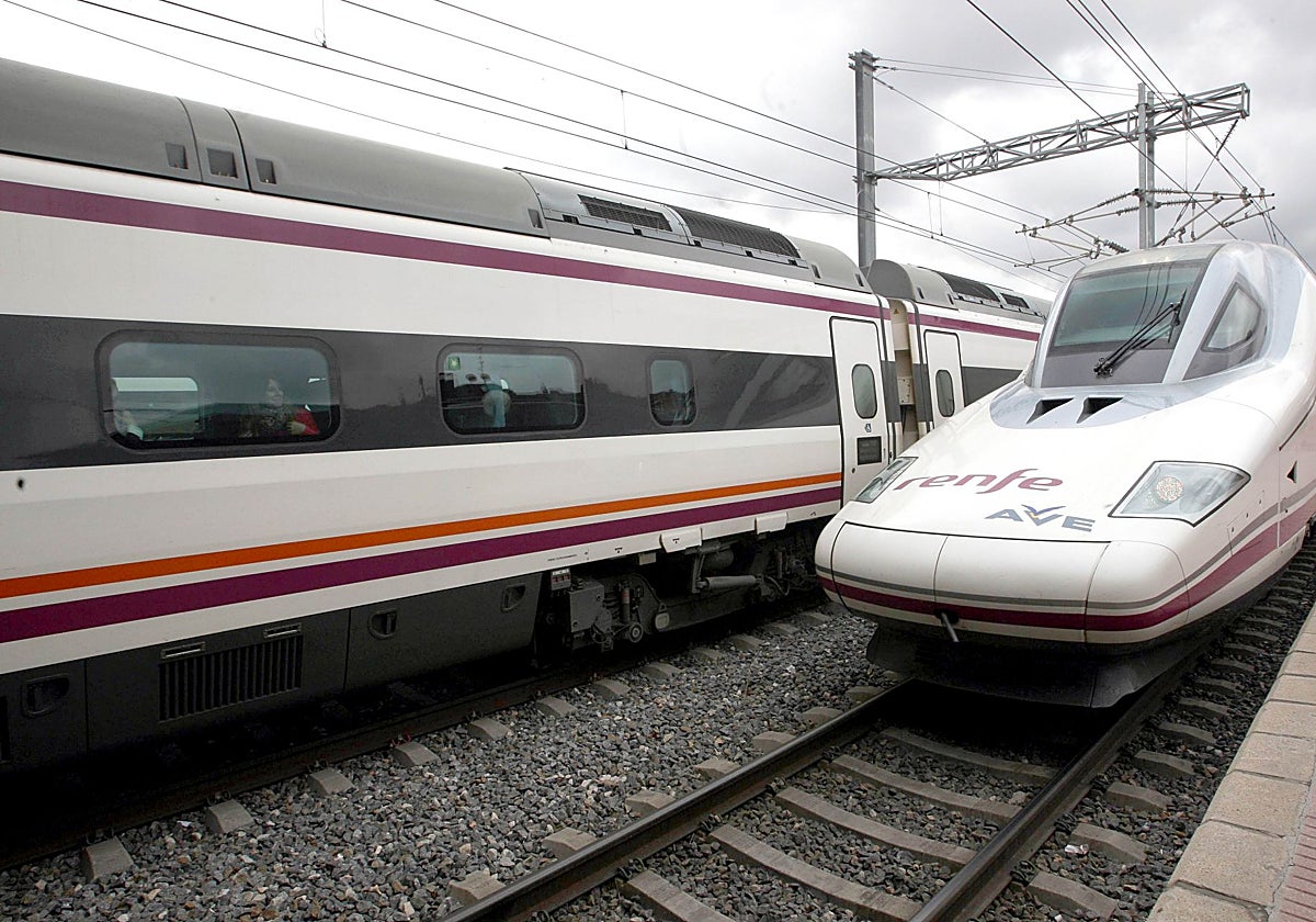 La Junta mantiene sus descuentos al transporte hasta conocer lo aprobado por el Gobierno