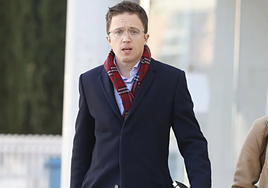 Sumar tendrá que explicar al juez lo que averiguó de Errejón y Mouliaá detallar cuánto cobra de Telecinco