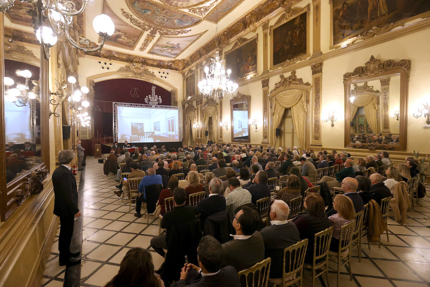 La presentación del Plan Director del Círculo de la Amistad en Córdoba, en imágenes