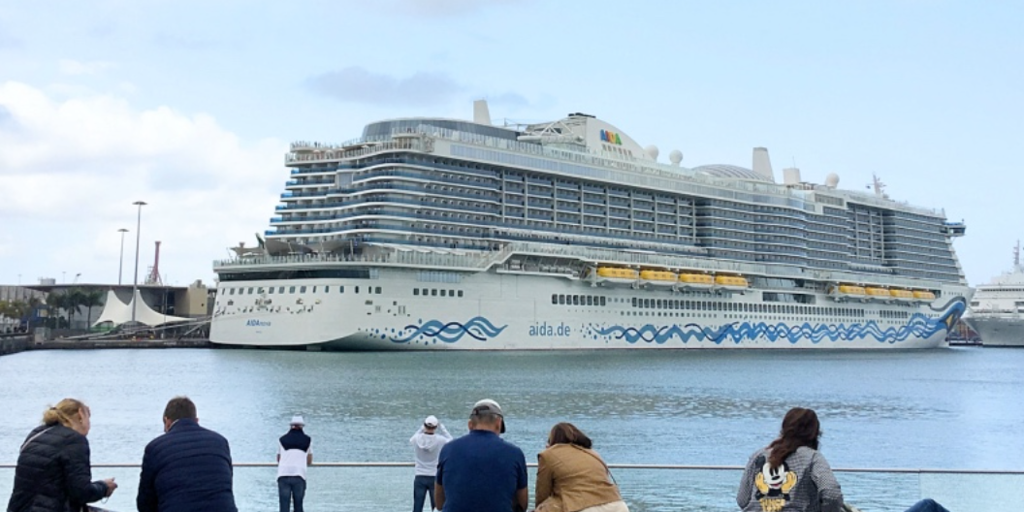 Canarias recibió 3,1 millones de cruceristas en 2024 en 1.325 buques