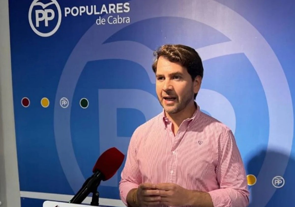 El alcalde de Cabra,. Fernando Priego