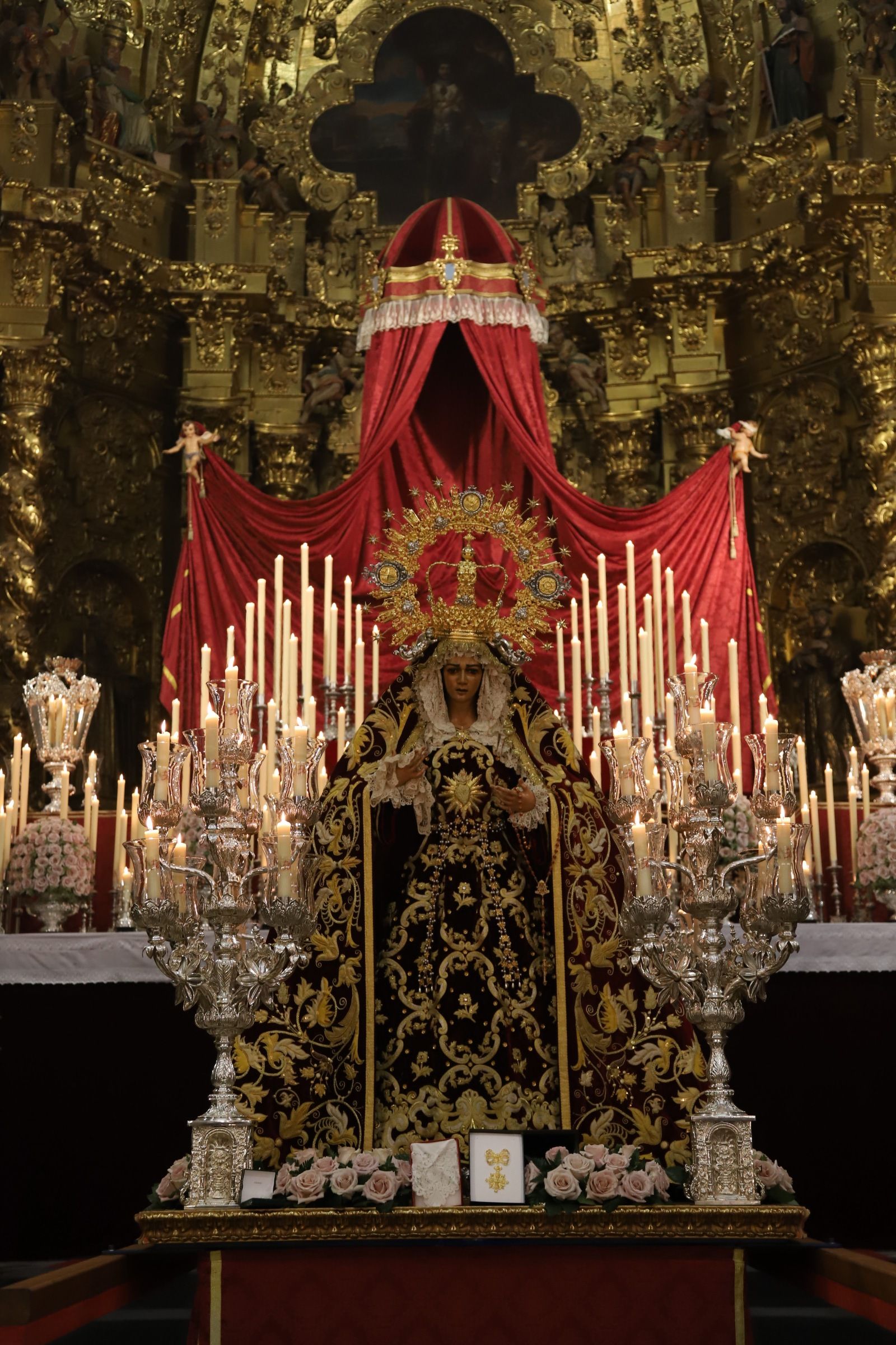 La misa y el rosario vespertino con la Virgen de la Candelaria de Córdoba, en imágenes