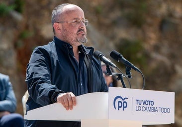 Alejandro Fernández (PP) llama a «desenmascarar» a Illa del mismo modo que con Zapatero