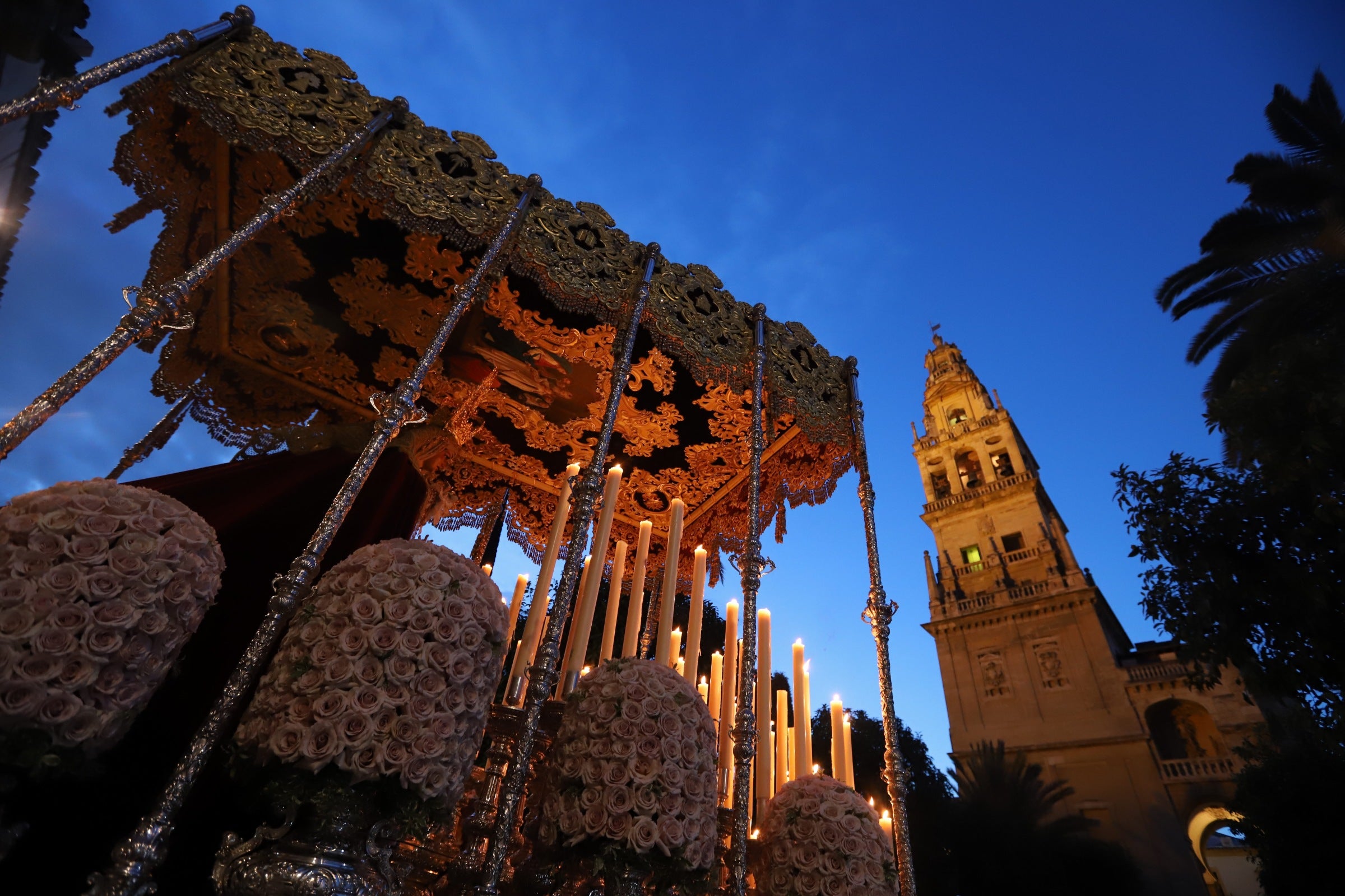 La procesión de la Virgen de la Candelaria de Córdoba, en imágenes
