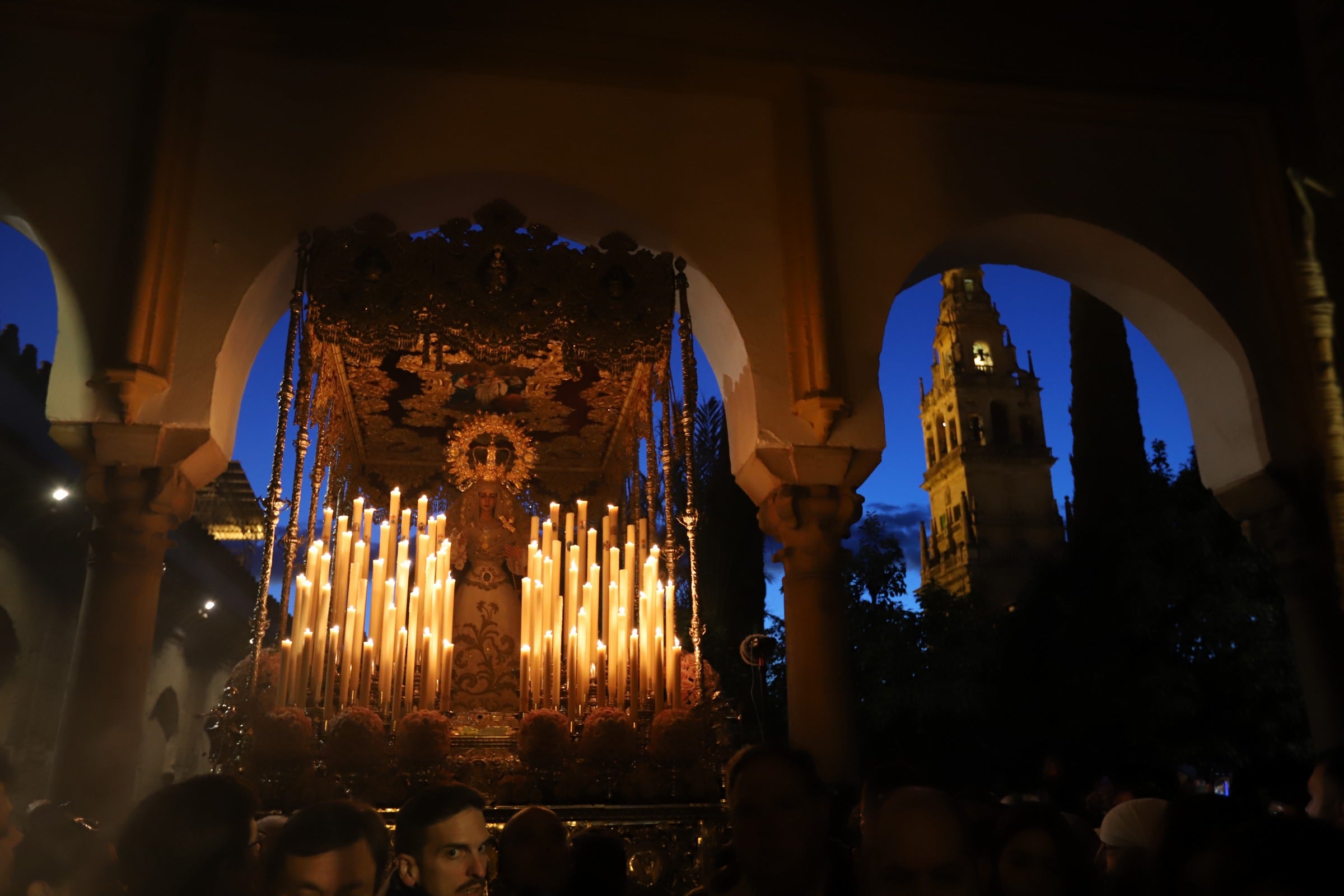 La procesión de la Virgen de la Candelaria de Córdoba, en imágenes