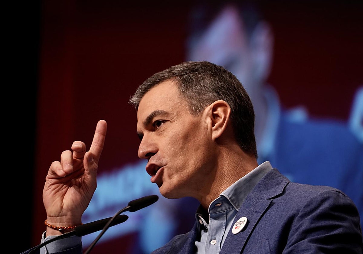 Pedro Sánchez, en el Congreso Nacional del PSPV-PSOE