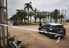 Muere un menor de 16 años apuñalado en Córdoba en la zona de botellón de El Arenal