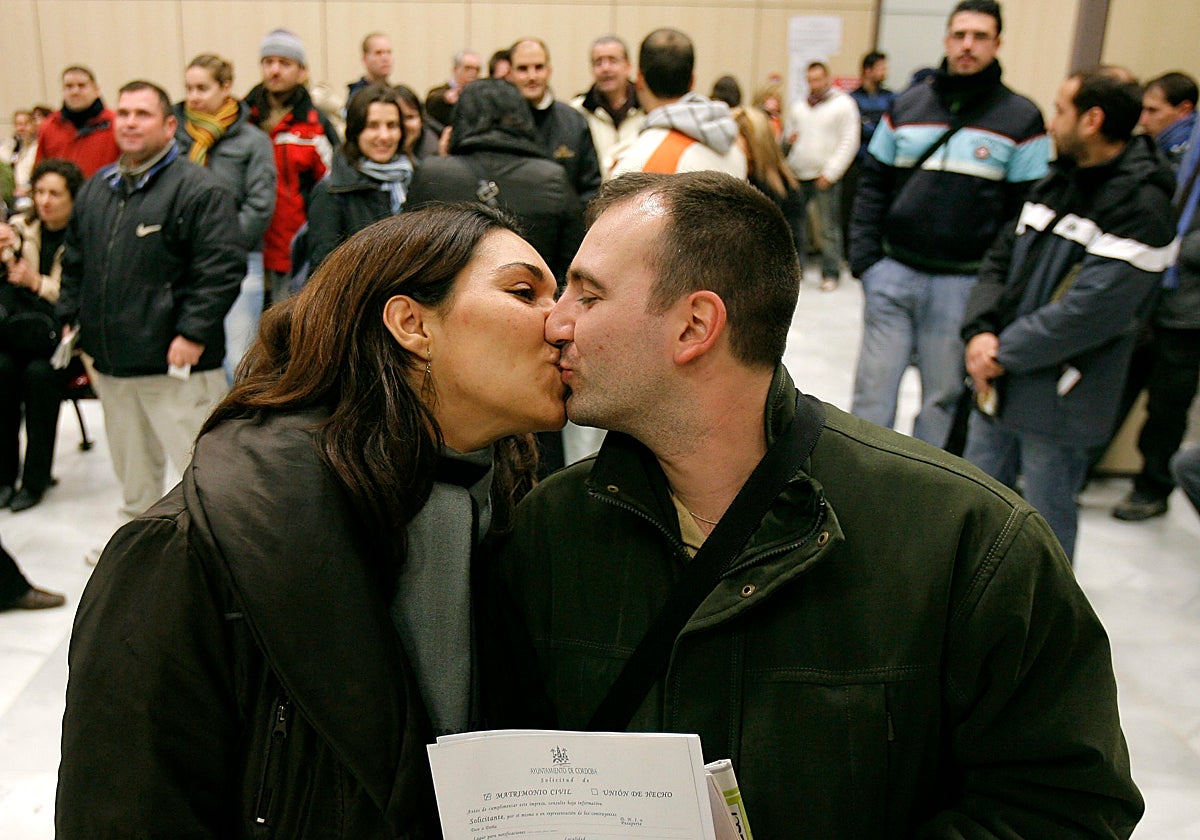 Una pareja consigue fecha para la boda civil en Córdoba