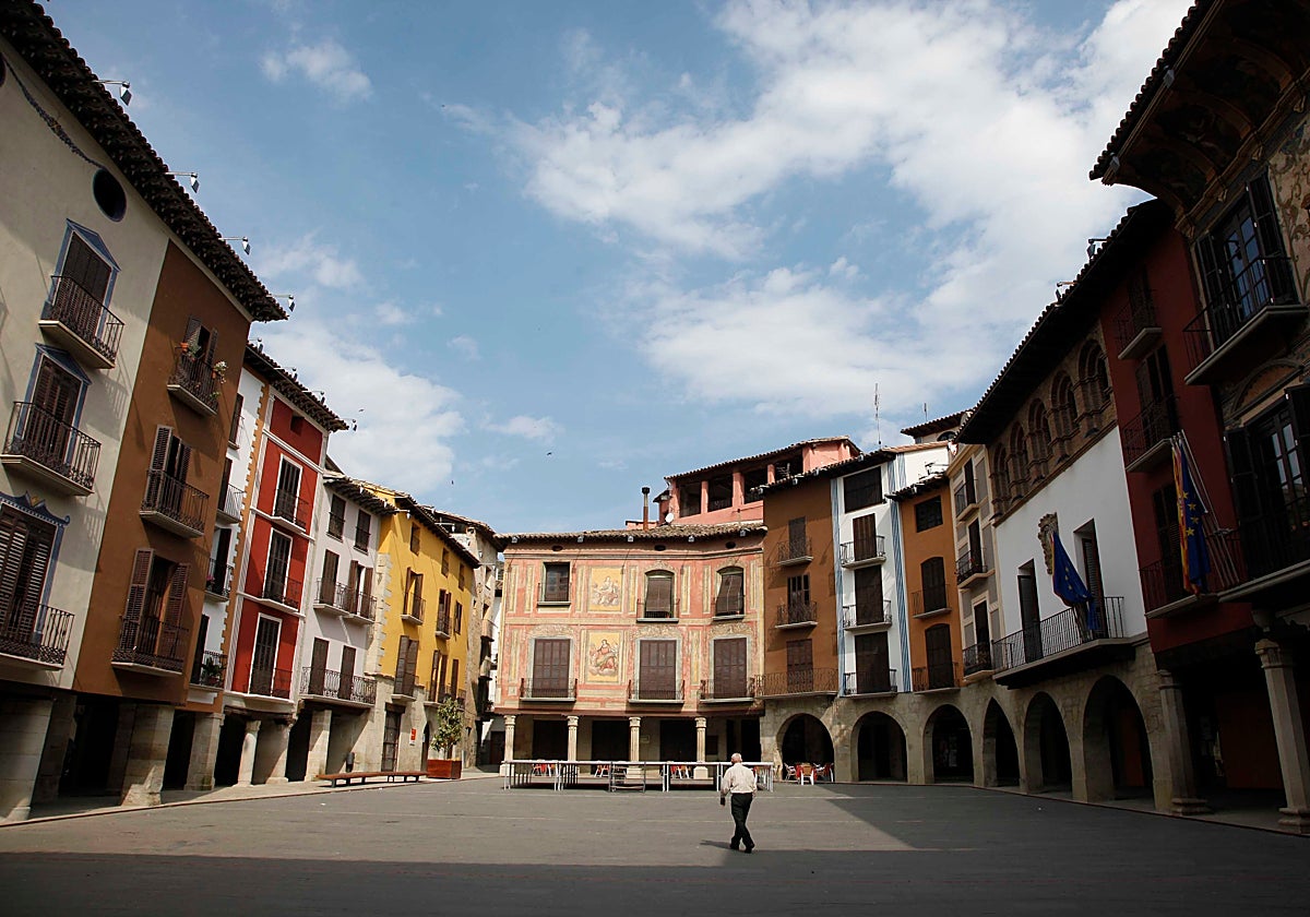 Plaza de Graus. El suceso ha ocurrido en la pedanía de esta localidad de La Puebla de Fantova