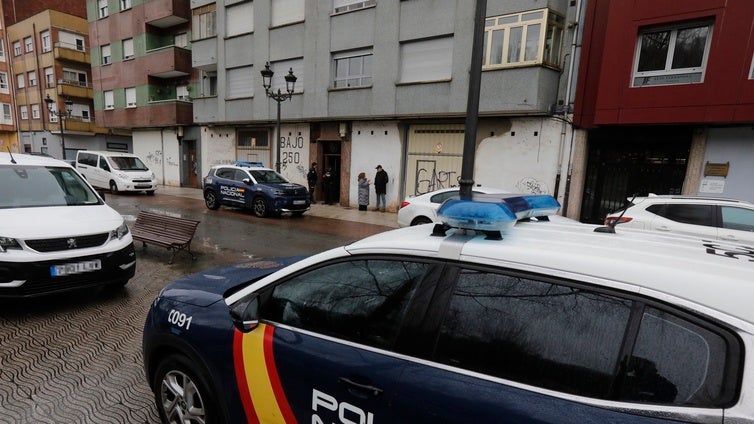 El temor se apropia del barrio zaragozano de Santa Isabel: ¿quién está disparando perdigones desde un edificio?