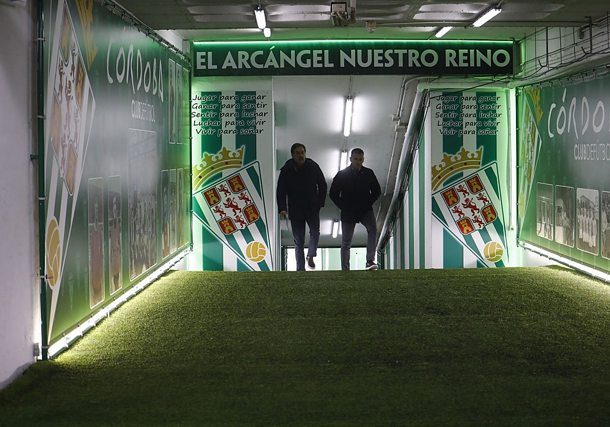 Monterrubio y Juanito llegan a la rueda de prensa este miércoles
