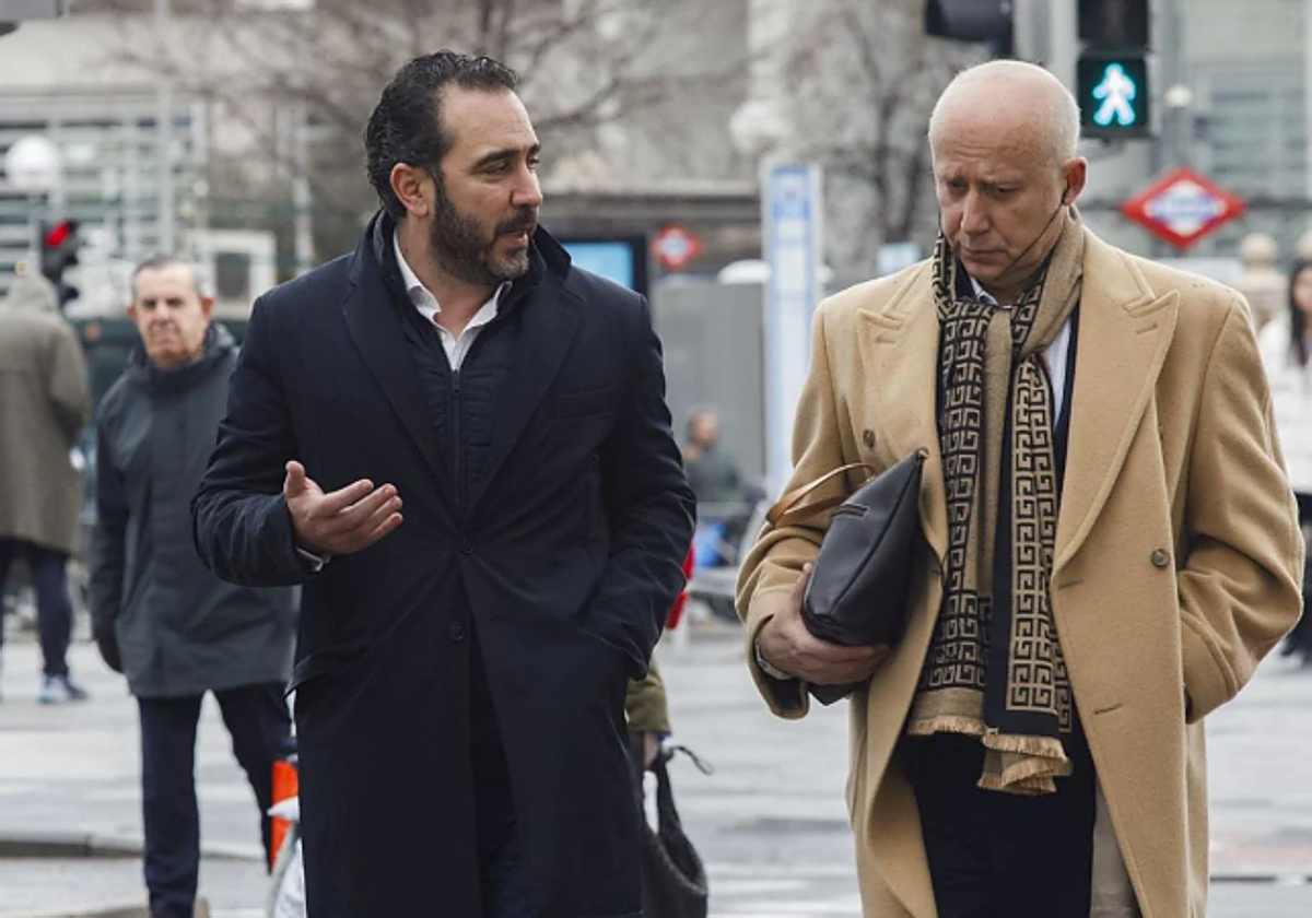 Víctor de Aldama y su asesor de comunicación