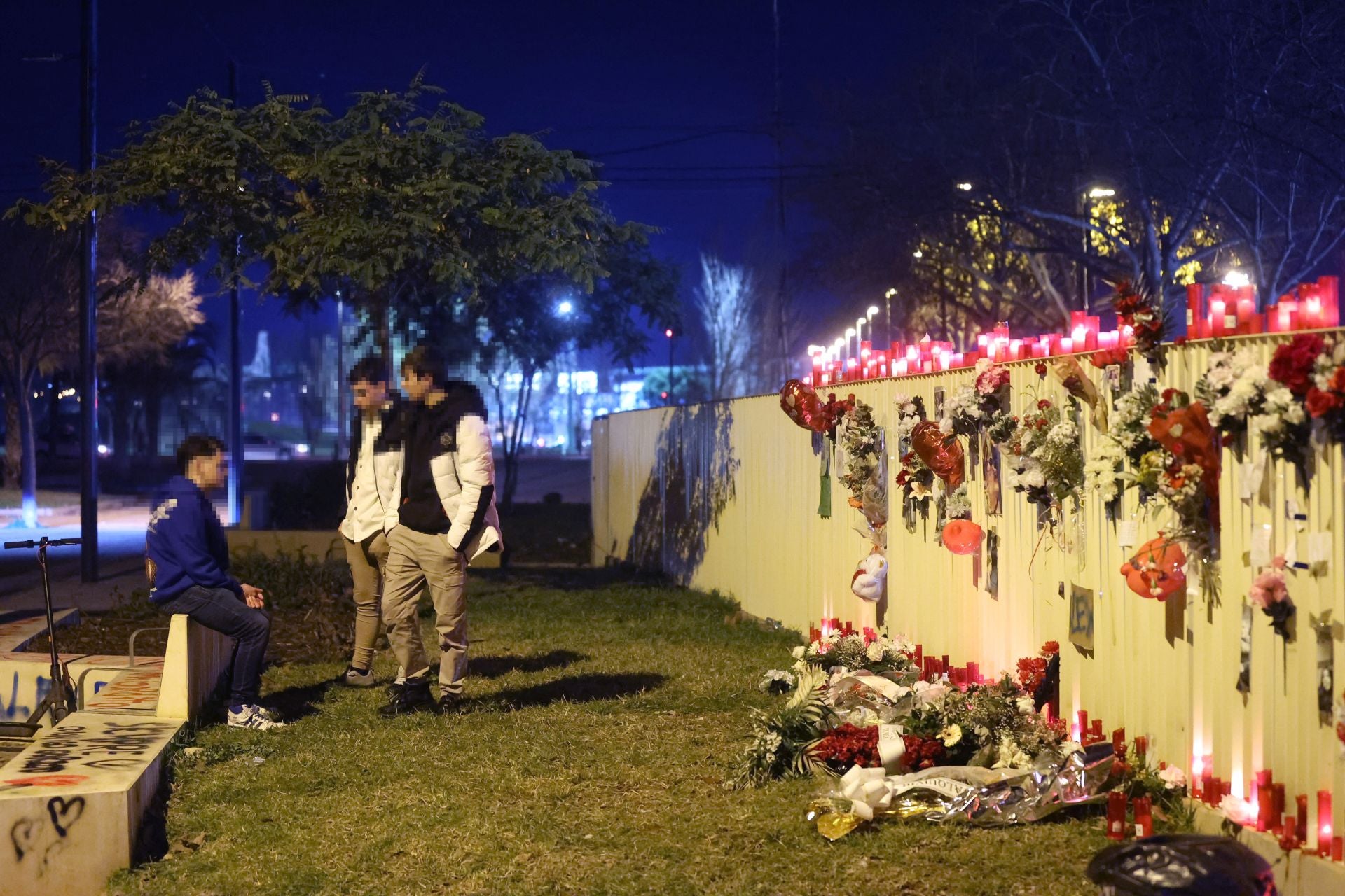 En imágenes, el emotivo recuerdo al joven asesinado en El Arenal