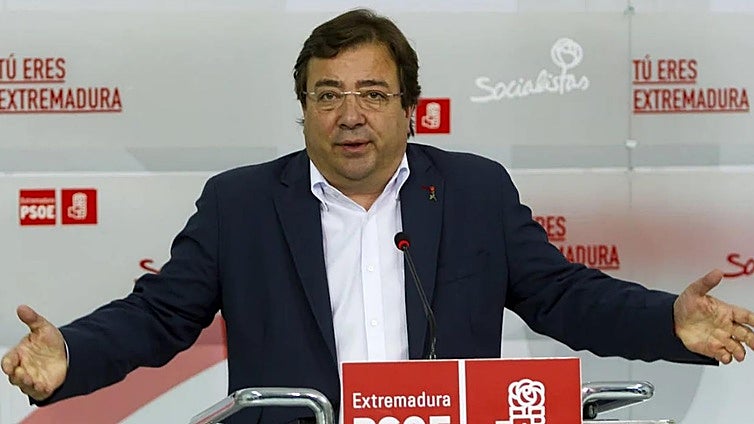 La Junta de Extremadura acusa al anterior gobierno del&nbsp;socialista Vara de «falsear» cuentas y ocultar un desvío de 166&nbsp;millones