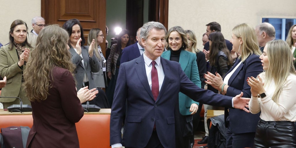 Feijóo anuncia que el PP recurrirá si el Gobierno cede ante Junts el control de las fronteras