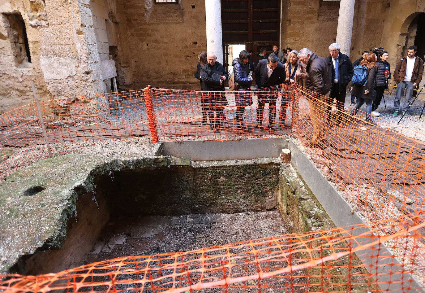 El comienzo de las obras en el convento de Santa Clara de Córdoba, en imágenes