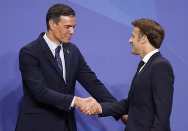 El Senado recurrirá ante el Constitucional la presencia del Gobierno francés en el Consejo de Ministros