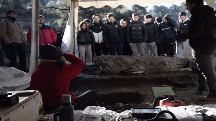 Descubren dos nuevas fosas comunes de la Guerra Civil  en el granadino Barranco de Víznar