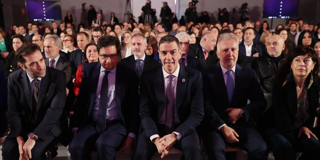 La izquierda da la espantada en la Comisión Begoña de la Asamblea tras la citación del 'esposo' Pedro Sánchez