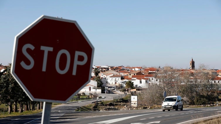 Muere un hombre de 35 años tras salirse su coche de la carretera entre Añora y Dos Torres