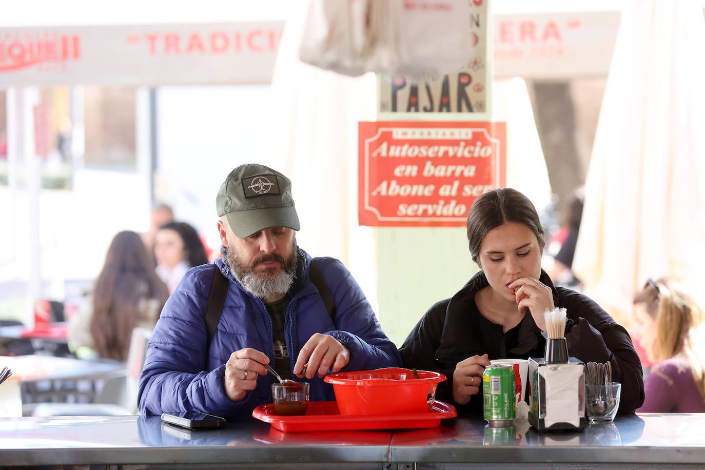 La esperada apertura de los puestos de caracoles en Córdoba, en imágenes