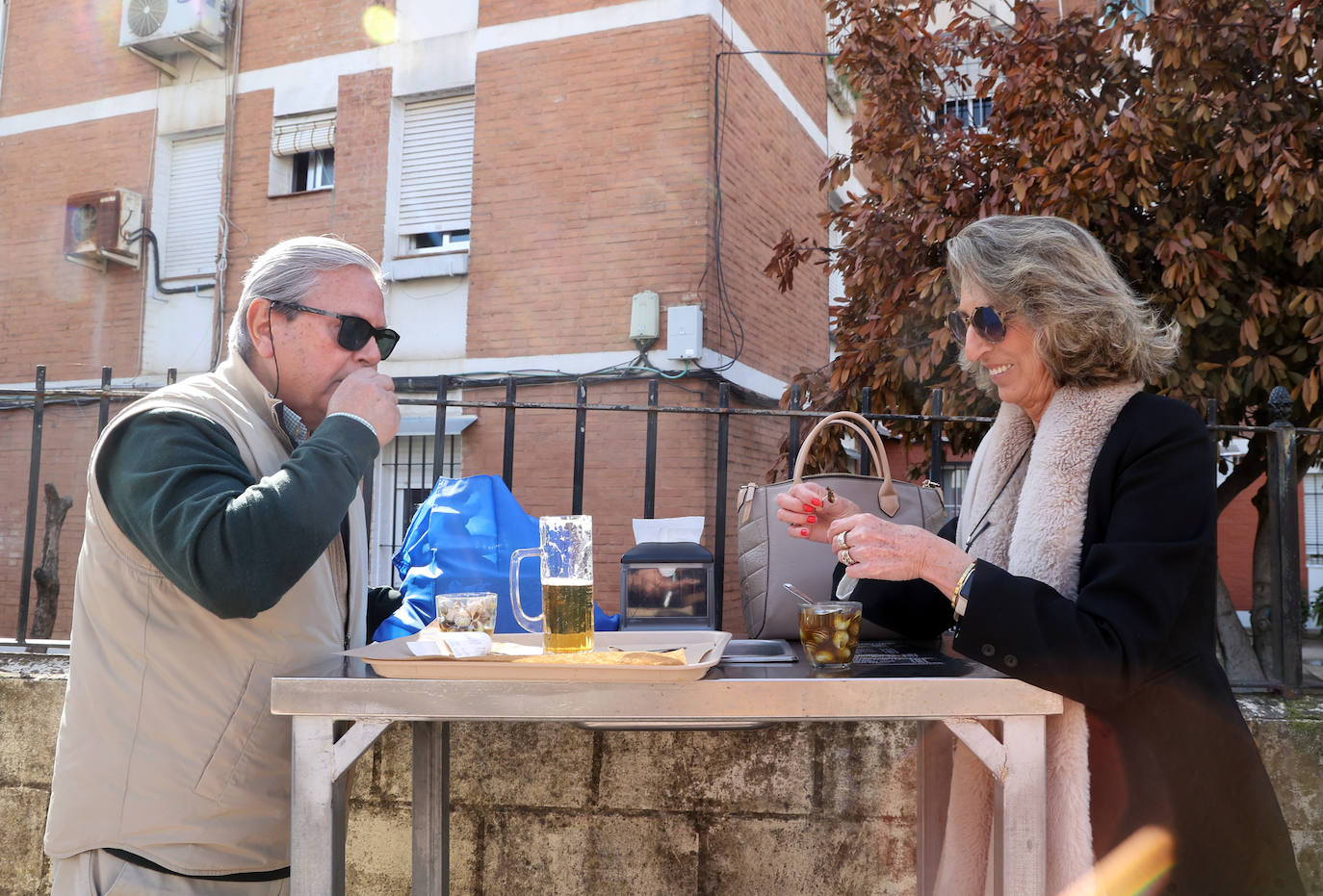 La esperada apertura de los puestos de caracoles en Córdoba, en imágenes