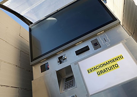 Imagen secundaria 1 - El PSOE pide a Velázquez que paralice la zona magenta porque va a crear un problema de tráfico en Santa Bárbara