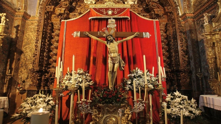 El Cristo de San Álvaro irá al Vía Crucis de las cofradías de Córdoba erguido y con la banda de la Salud