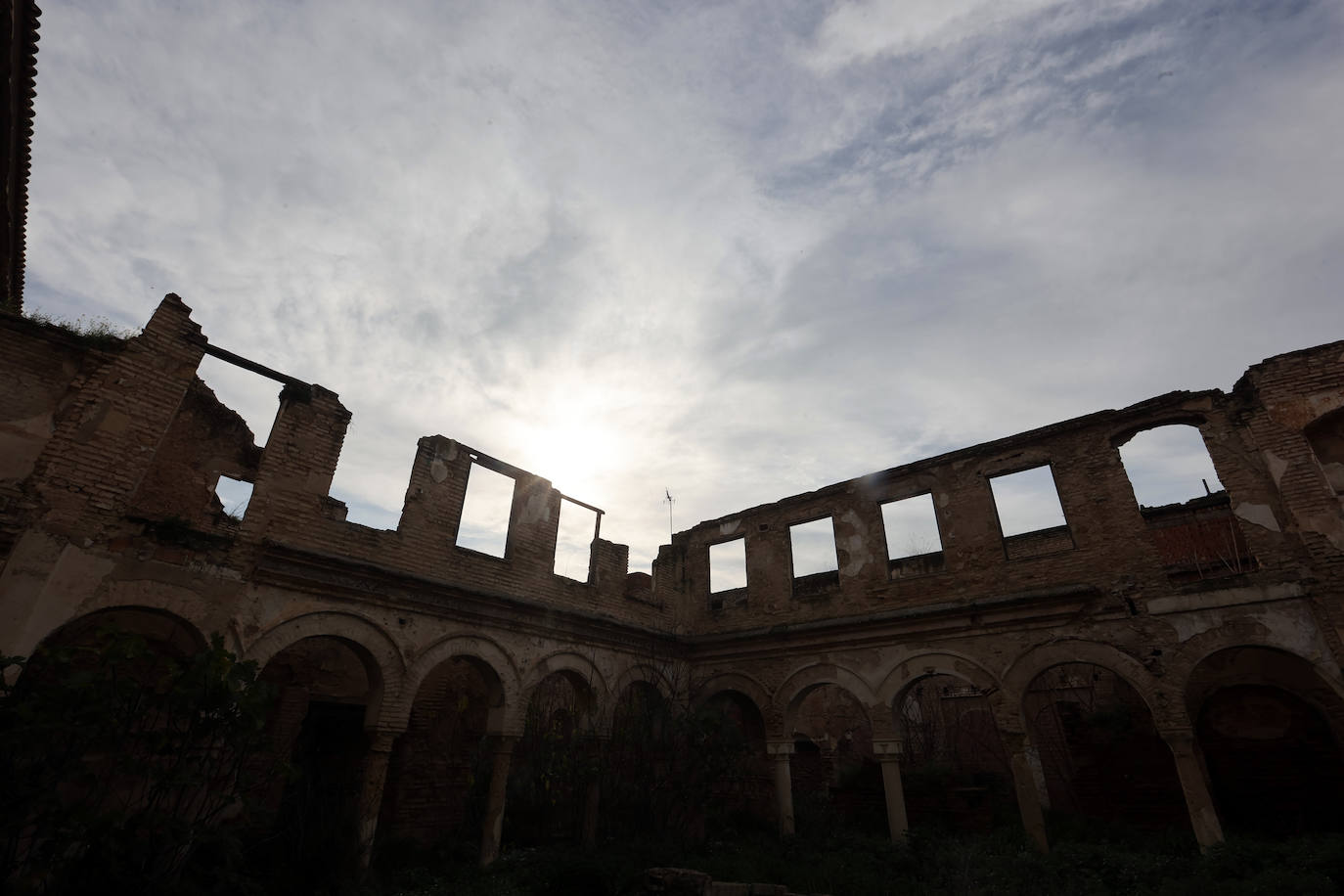 Comienza la restauración del convento de Regina de Córdoba, en imágenes
