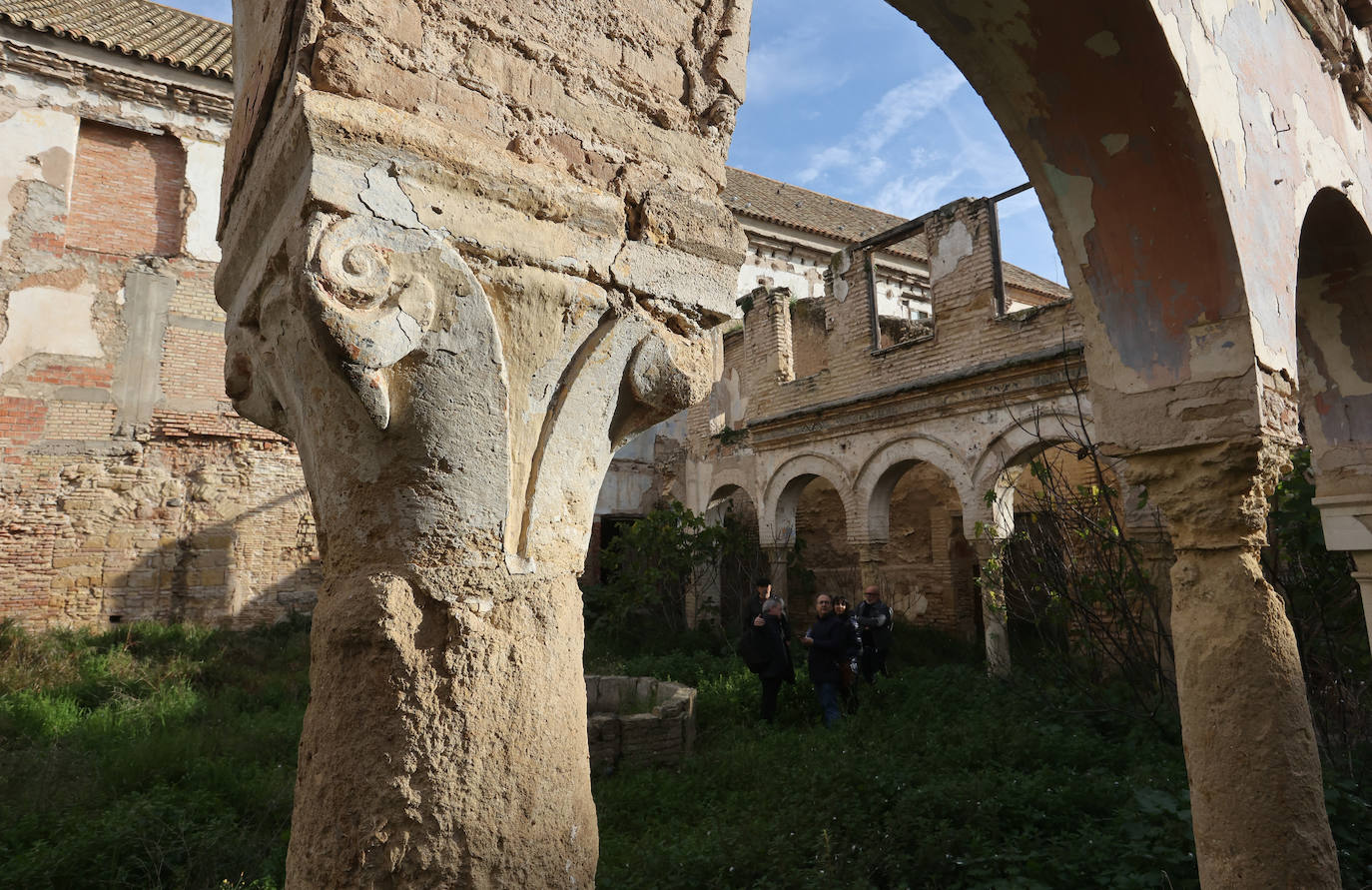 Comienza la restauración del convento de Regina de Córdoba, en imágenes