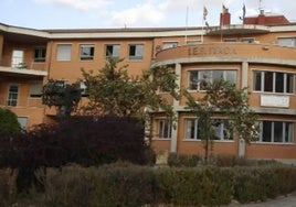 Un exalumno clava un destornillador a un estudiante del instituto de Santa Isabel en Zaragoza y huye