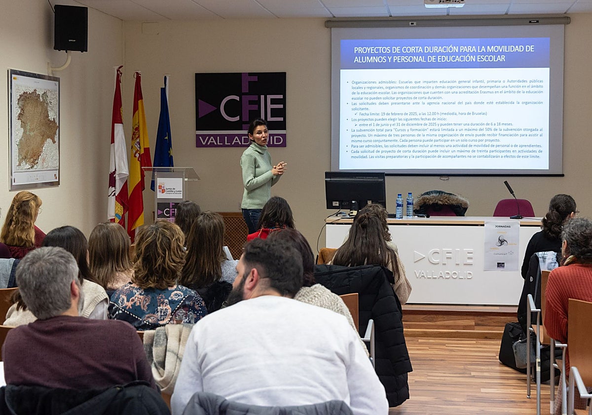 Sesión de formación en el CFIE de Valladolid