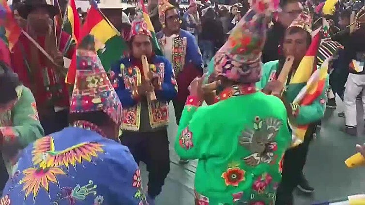 Oficialismo de Bolivia se reúne para elegir candidatos sin la participación de Evo Morales
