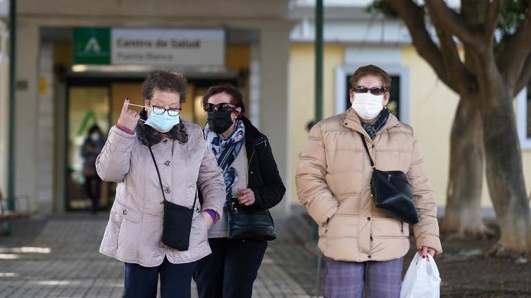 La incidencia de la gripe y las enfermedades respiratorias sigue a la baja en Andalucía y ya no tensiona los hospitales