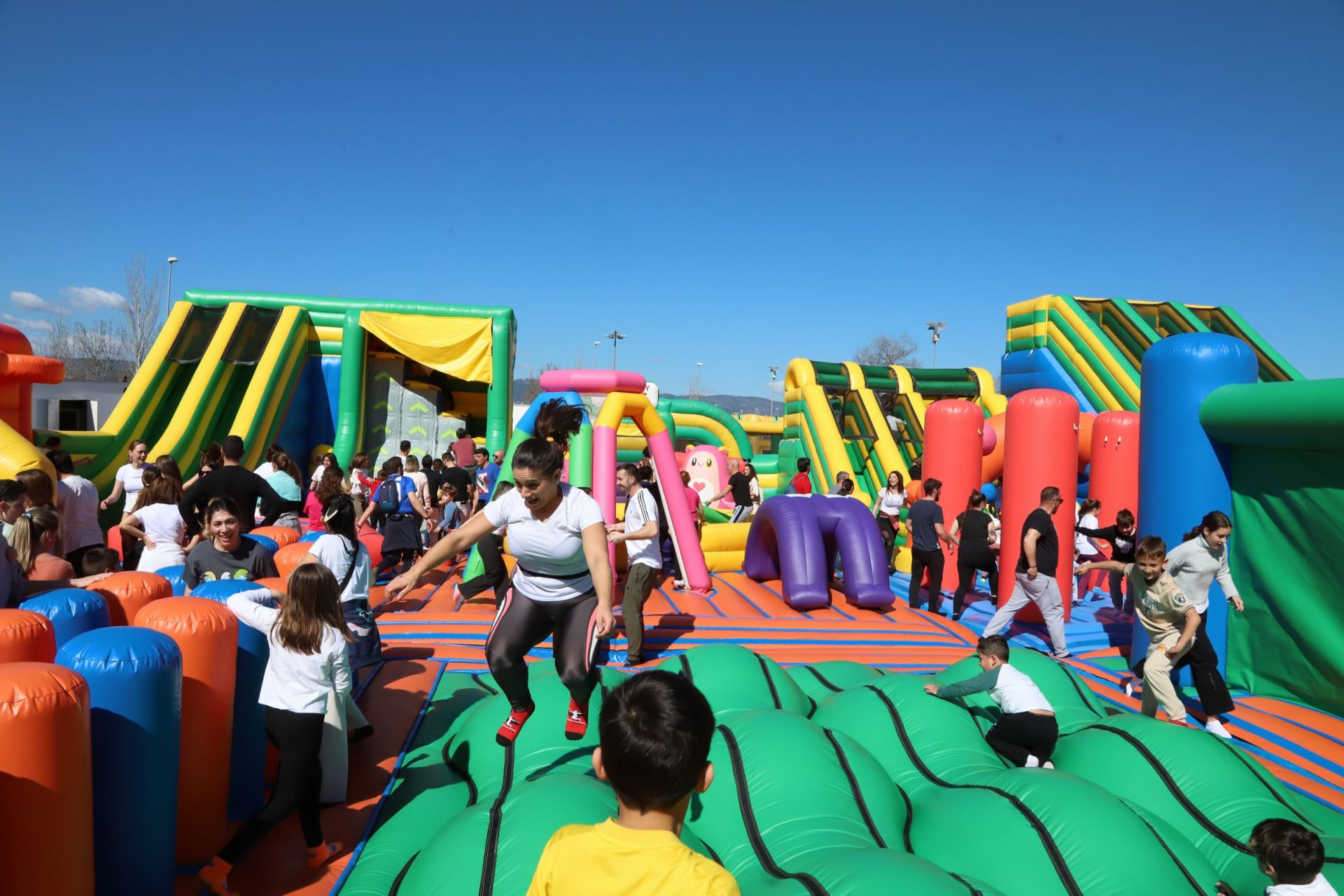 El parque hinchable más grande de Europa aterriza en Córdoba: diversión garantizada para los niños