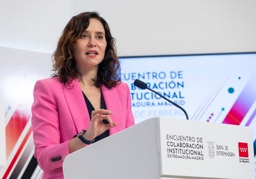 Ayuso, indignada por el «afán manipulador» del Gobierno con la Real Casa de Correos